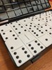 Obrazek Domino dotykowe RNIB – gra dla widzących i niewidomych graczy
